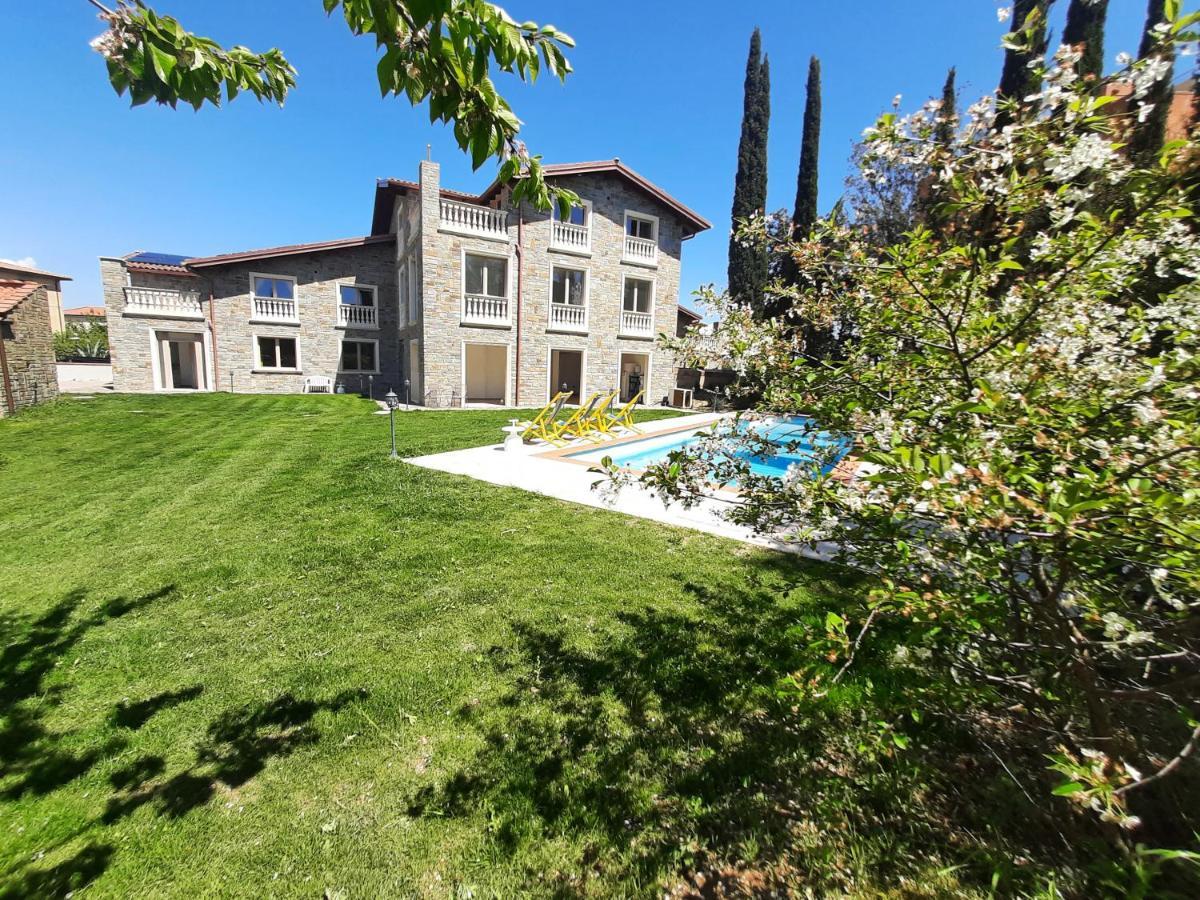 Da Ilaria Primo Piano Di Villa Con Piscina E Parcheggio Grosseto Exterior photo